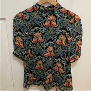 Meadow Rue by Anthropologie pretty blouse